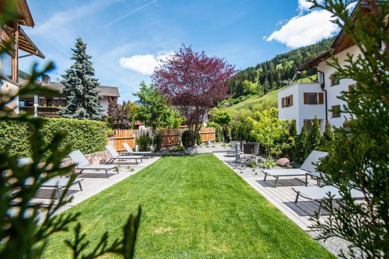Hotel Gasthof Hoellriegl Sarentino Dış mekan fotoğraf