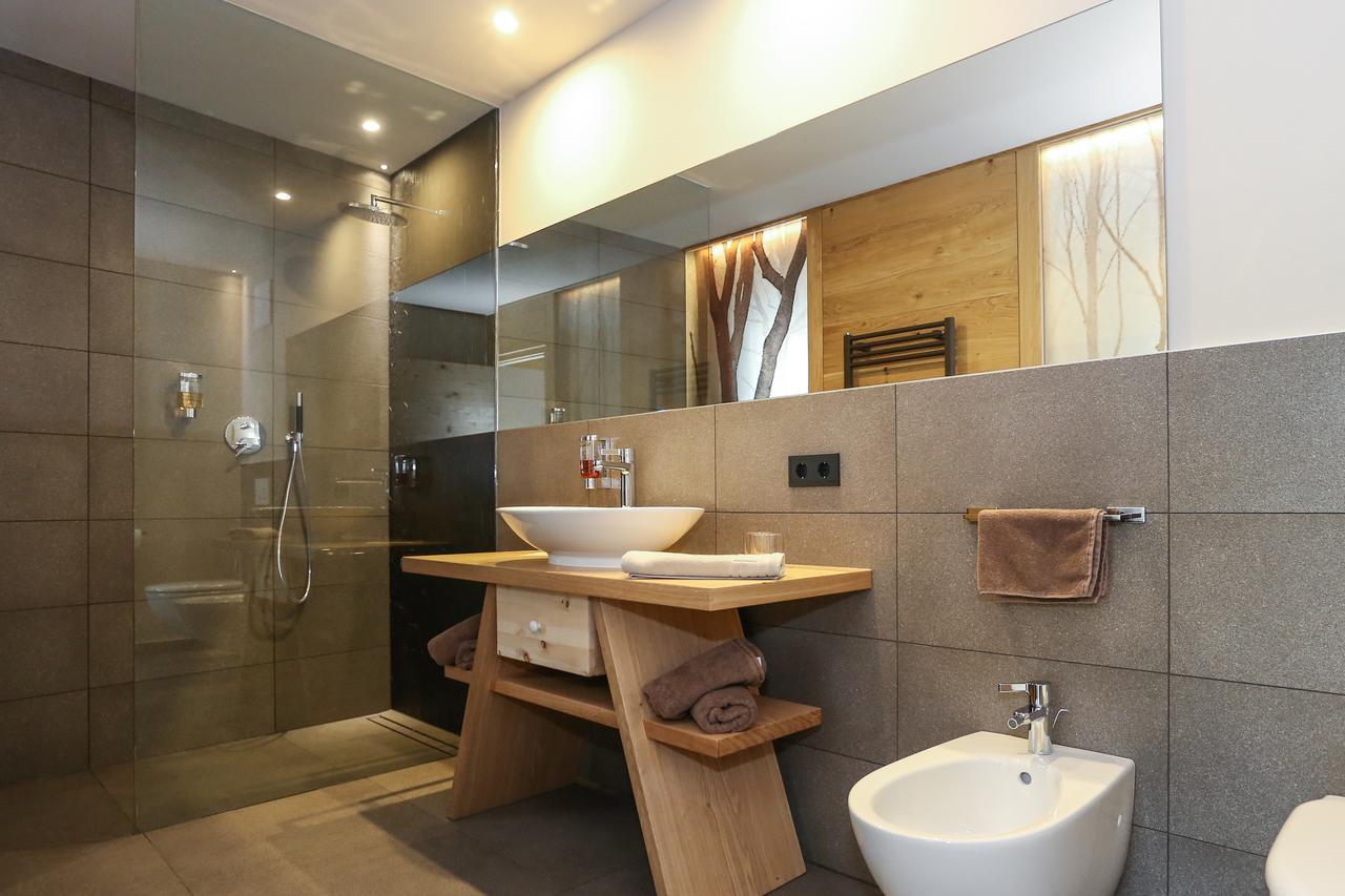 Hotel Gasthof Hoellriegl Sarentino Oda fotoğraf