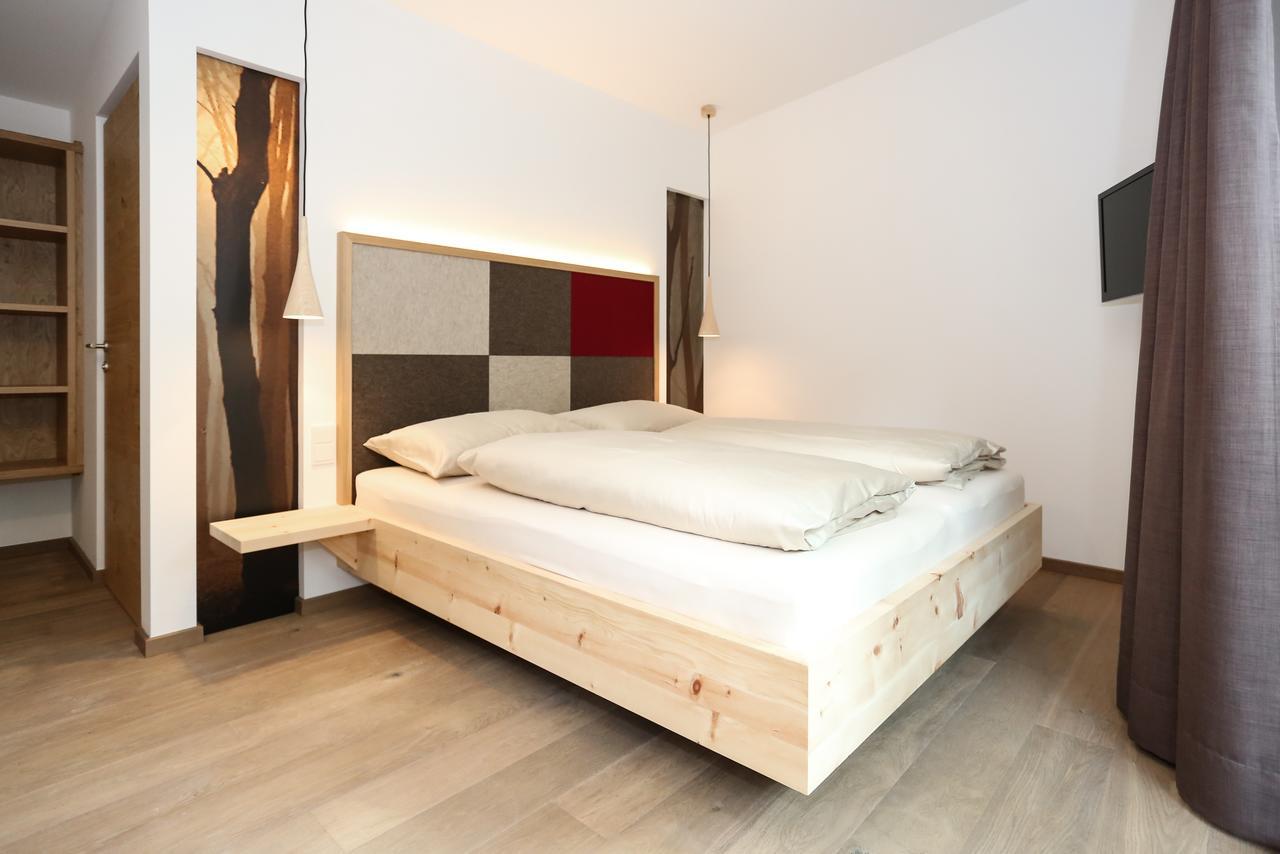 Hotel Gasthof Hoellriegl Sarentino Oda fotoğraf