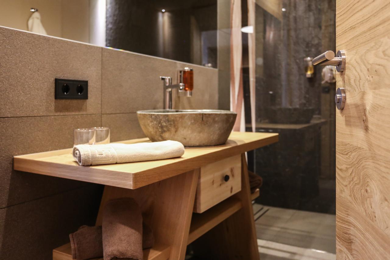 Hotel Gasthof Hoellriegl Sarentino Oda fotoğraf