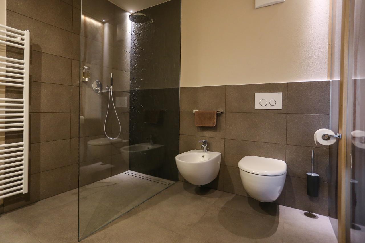 Hotel Gasthof Hoellriegl Sarentino Oda fotoğraf