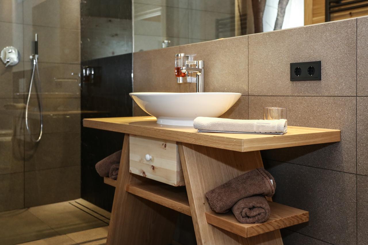 Hotel Gasthof Hoellriegl Sarentino Oda fotoğraf