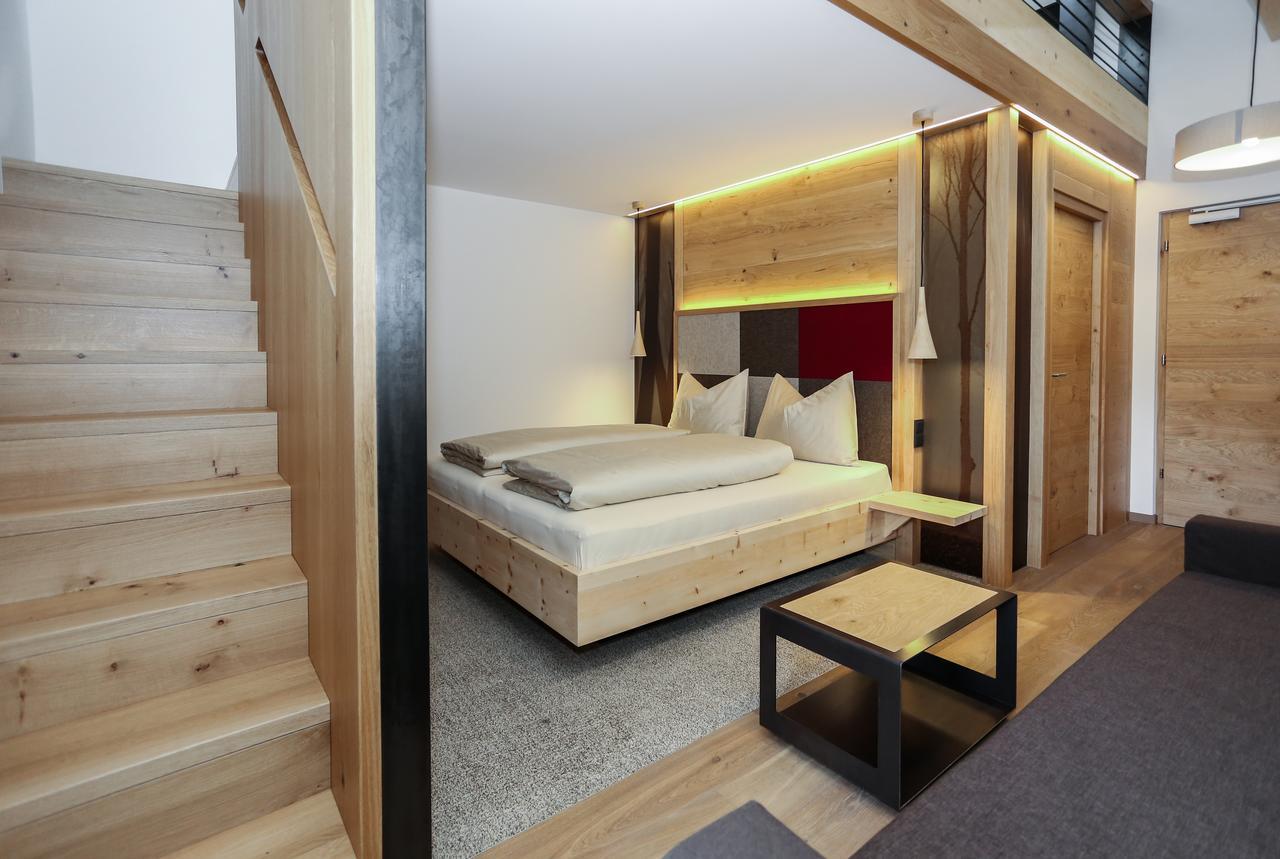 Hotel Gasthof Hoellriegl Sarentino Oda fotoğraf